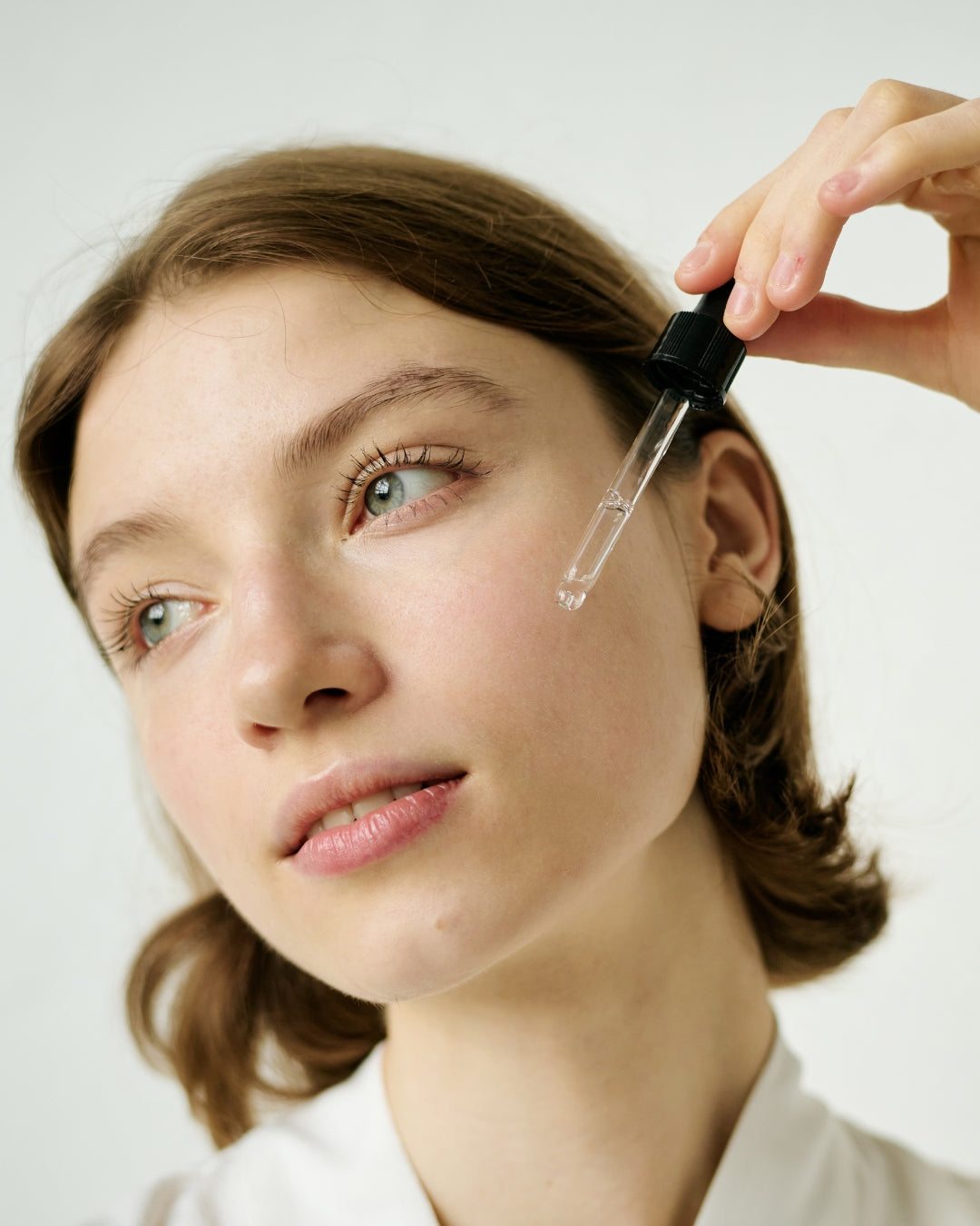 Retinol: cómo incorporarlo a tu rutina de otoño sin irritar la piel