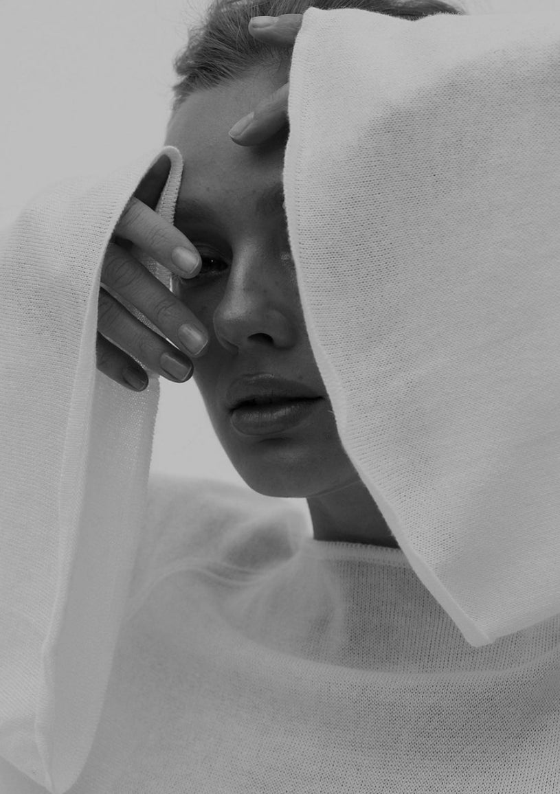 Rejuvenecimiento facial con luz pulsada: piel renovada y luminosa