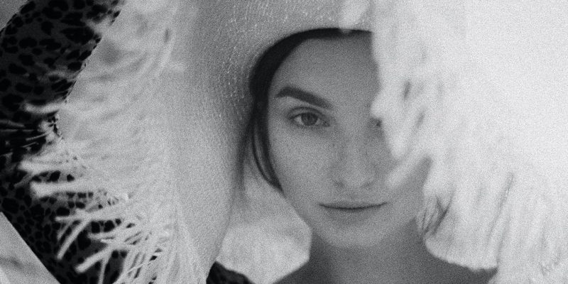 CÓMO-PREVENIR-LA-APARICIÓN-DE-MANCHAS-EN-VERANO2-jpg