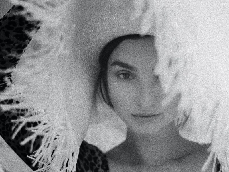 CÓMO-PREVENIR-LA-APARICIÓN-DE-MANCHAS-EN-VERANO2-jpg