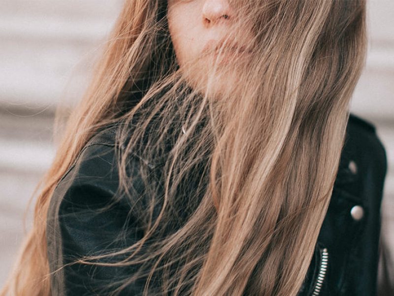 consejos-para-combatir-la-cida-capilar-en-otoño-Beldon